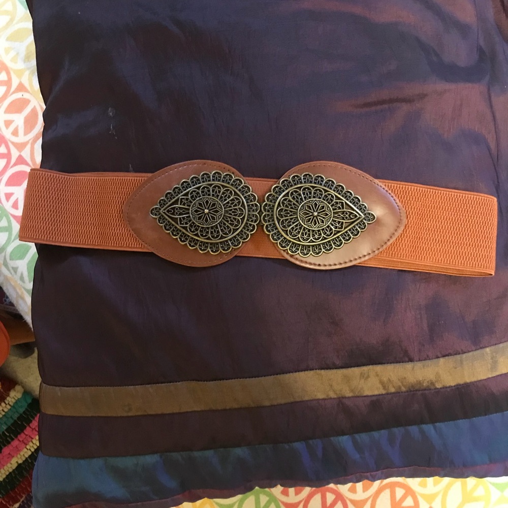 Detailed belt